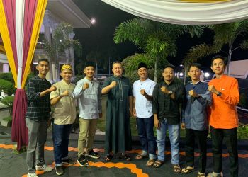 Karang Taruna Pesawaran Sowan ke Dendi Ramadhona di Hari Lebaran
