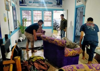 Karang Taruna Pesawaran Laksanakan Gotong Royong
